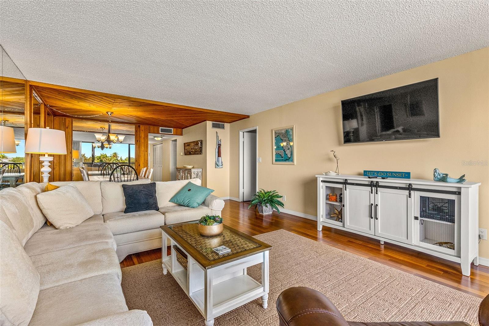 9495 BLIND PASS RD #202, ST PETE BEACH, FL, 33706