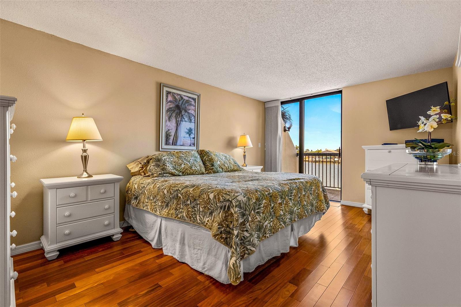 9495 BLIND PASS RD #202, ST PETE BEACH, FL, 33706