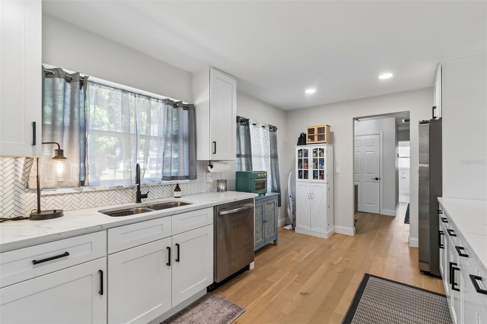 1850 LOMBARDY DR, CLEARWATER, FL, 33755