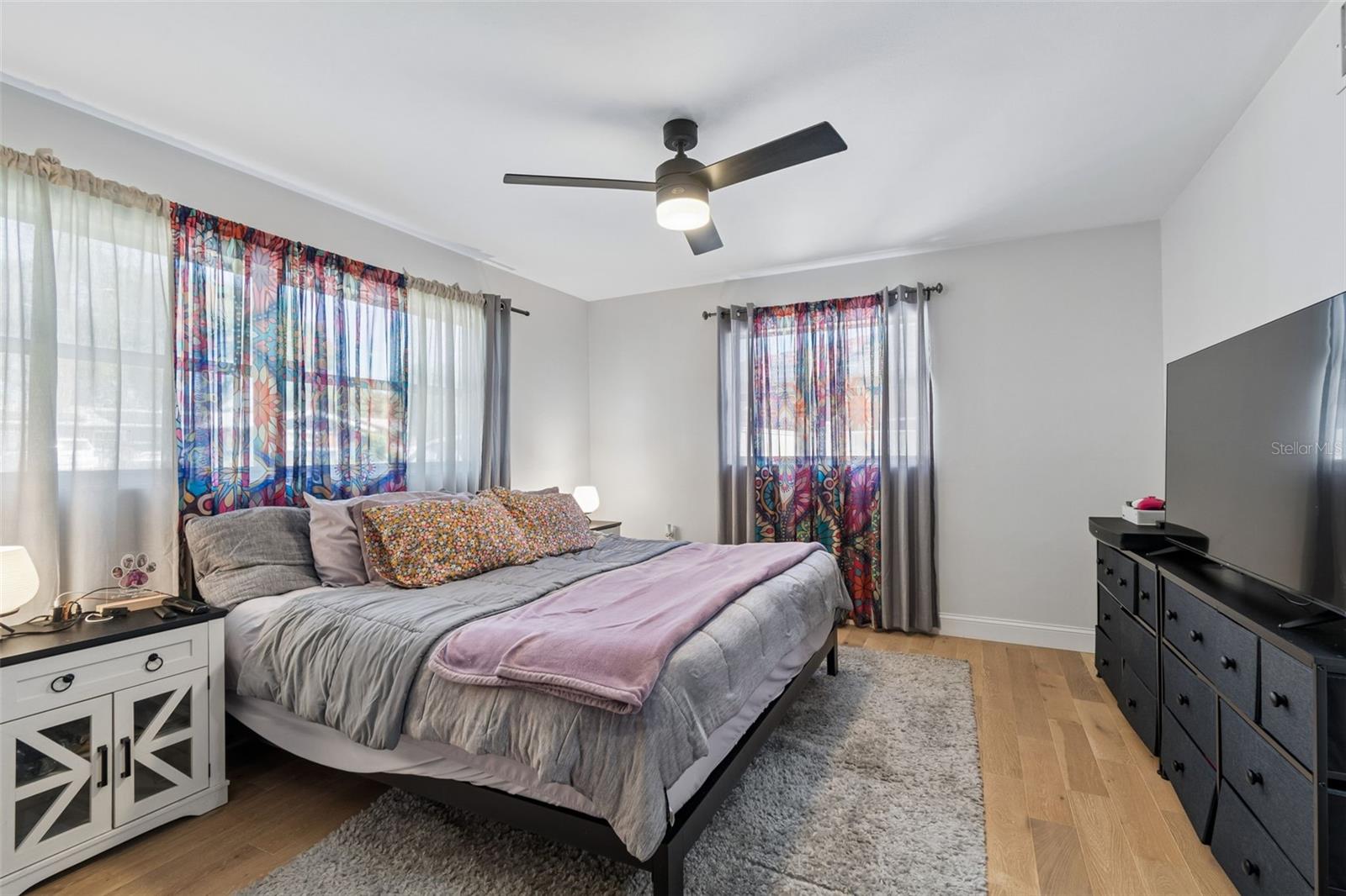 1850 LOMBARDY DR, CLEARWATER, FL, 33755