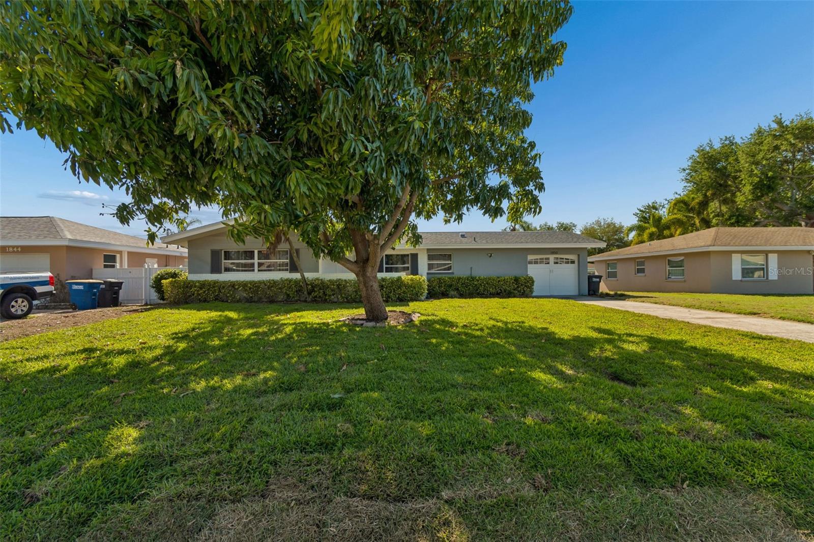 1850 LOMBARDY DR, CLEARWATER, FL, 33755