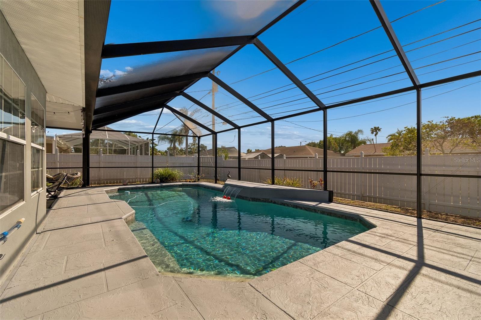 1850 LOMBARDY DR, CLEARWATER, FL, 33755