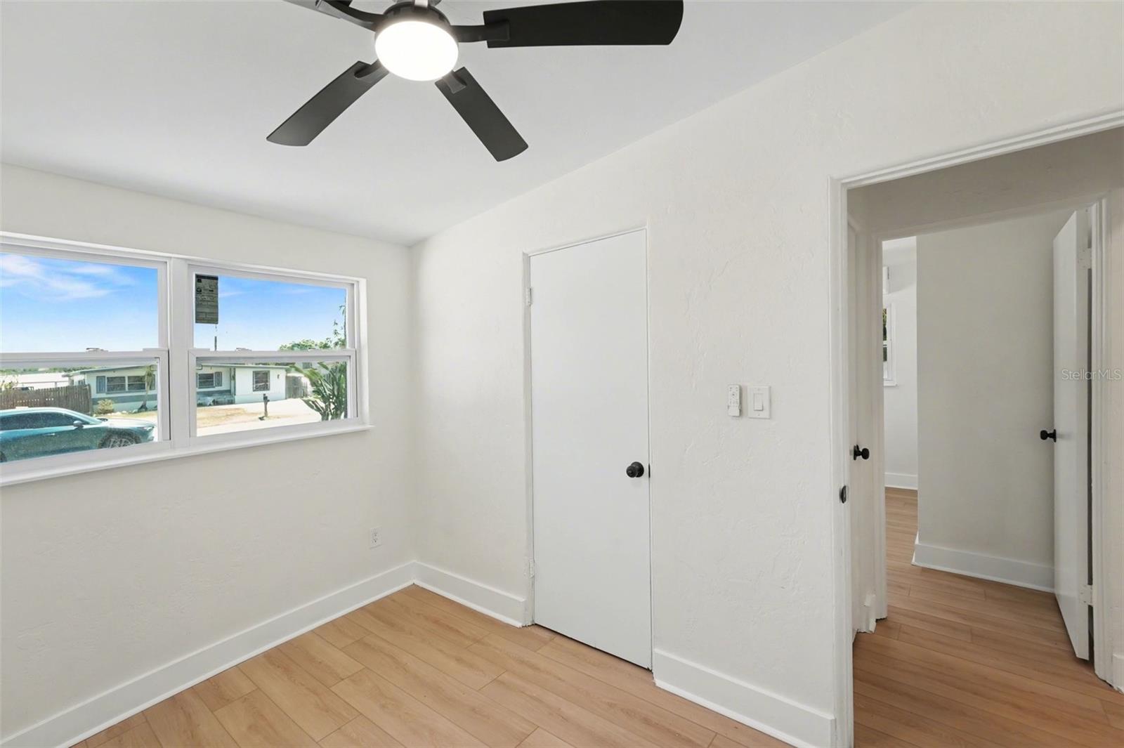 9482 CRESTVIEW ST, SEMINOLE, FL, 33772