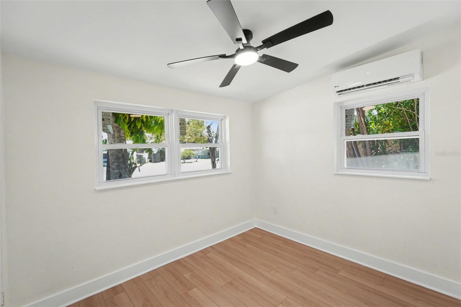 9482 CRESTVIEW ST, SEMINOLE, FL, 33772