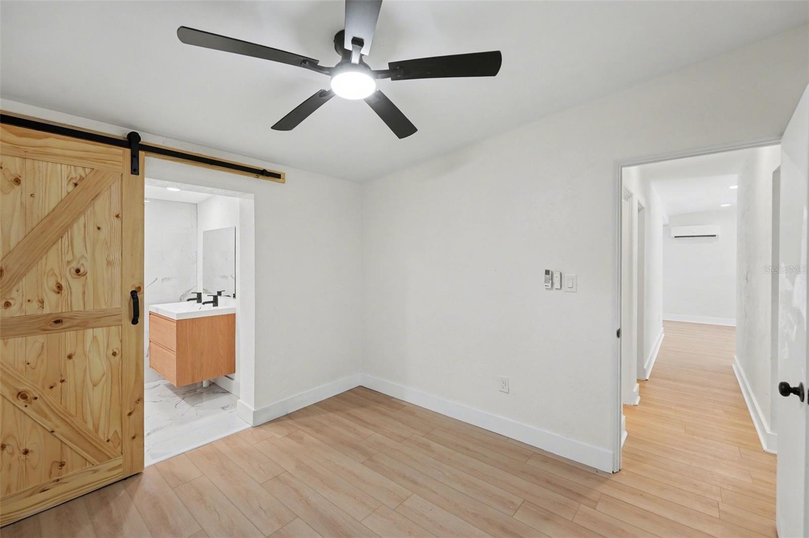 9482 CRESTVIEW ST, SEMINOLE, FL, 33772