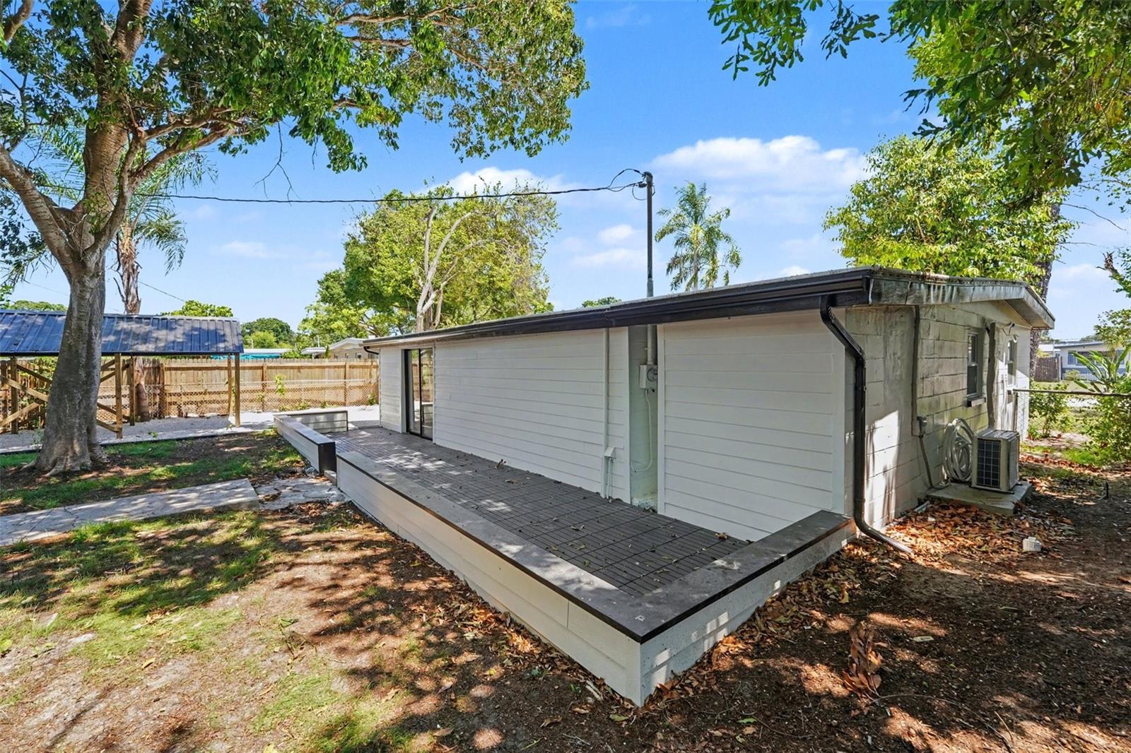 9482 CRESTVIEW ST, SEMINOLE, FL, 33772