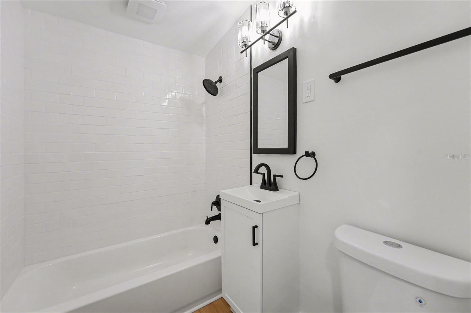 9482 CRESTVIEW ST, SEMINOLE, FL, 33772