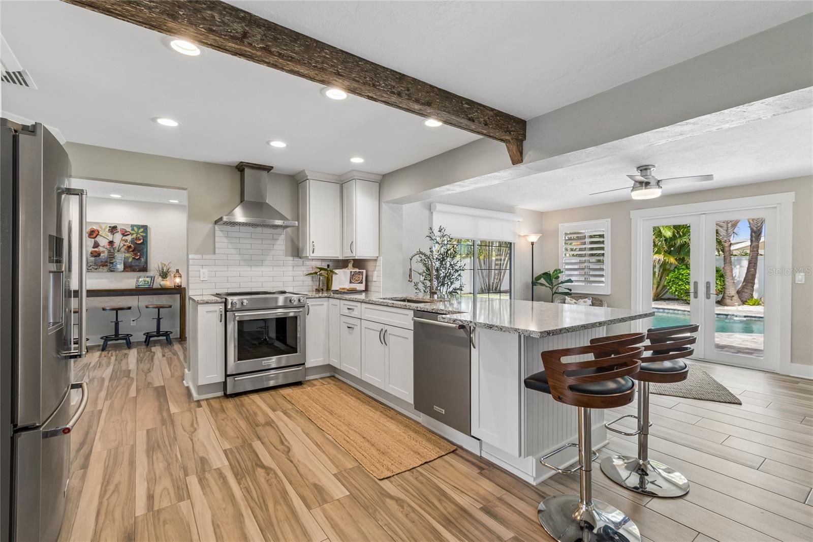 230 S JULIA CIR, ST PETE BEACH, FL, 33706