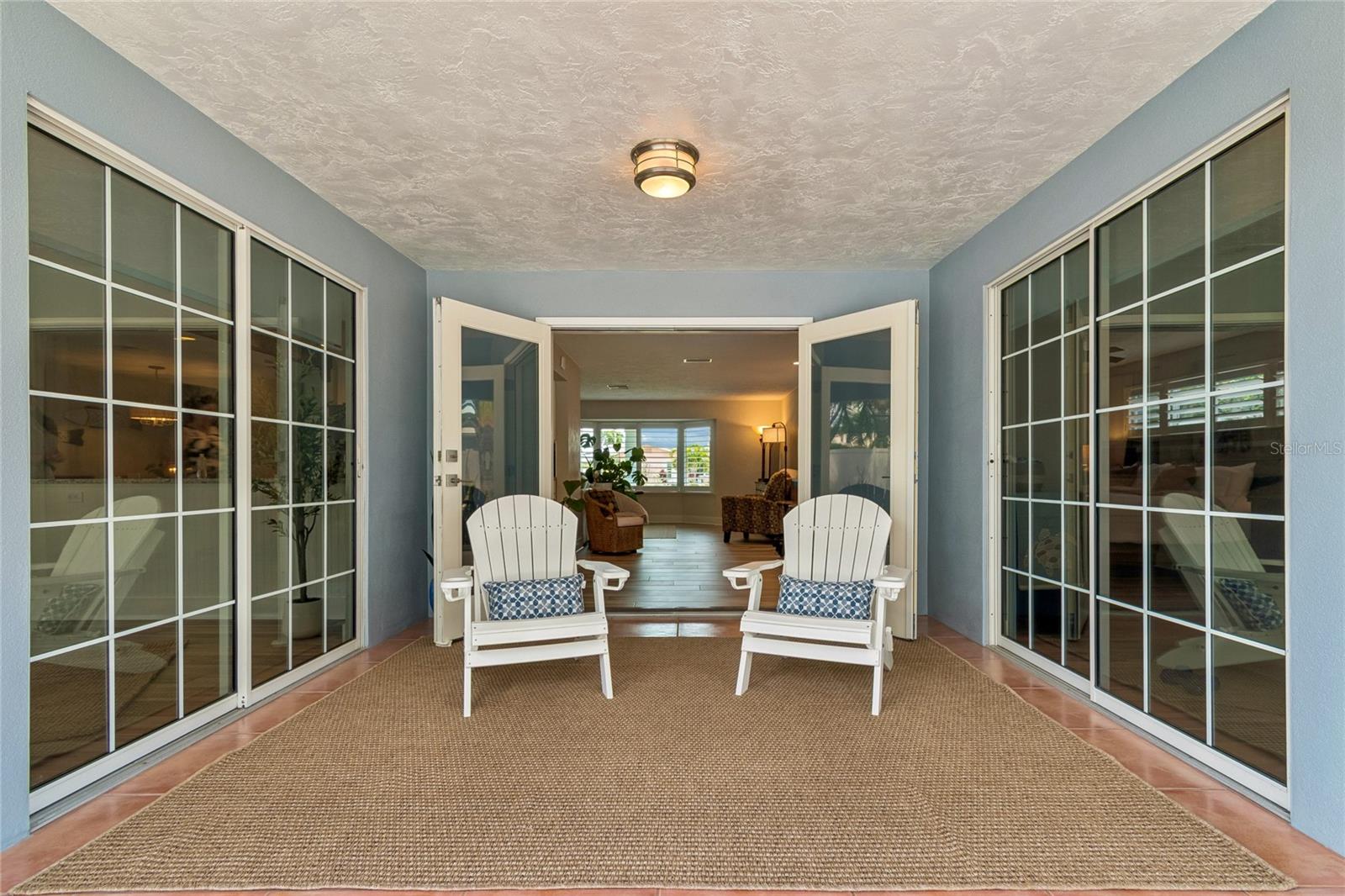 230 S JULIA CIR, ST PETE BEACH, FL, 33706