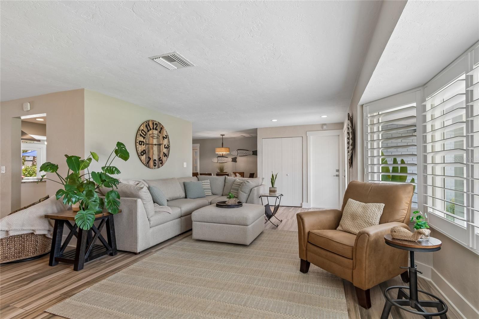 230 S JULIA CIR, ST PETE BEACH, FL, 33706