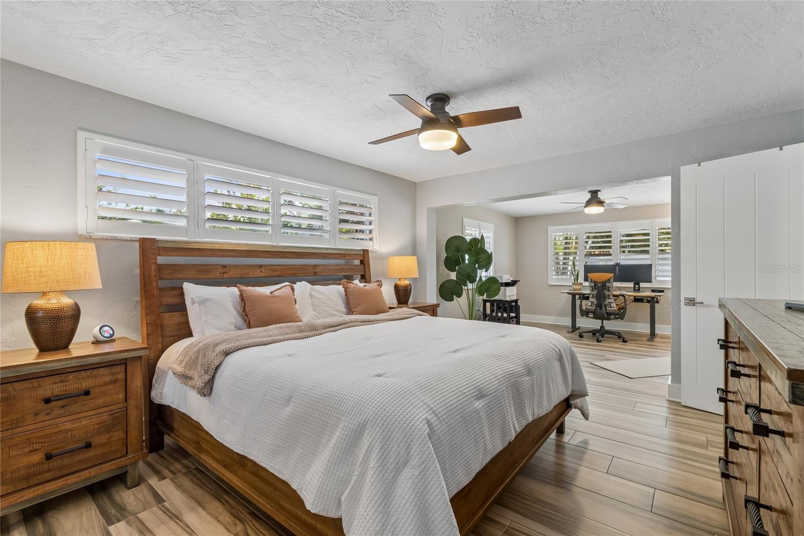 230 S JULIA CIR, ST PETE BEACH, FL, 33706