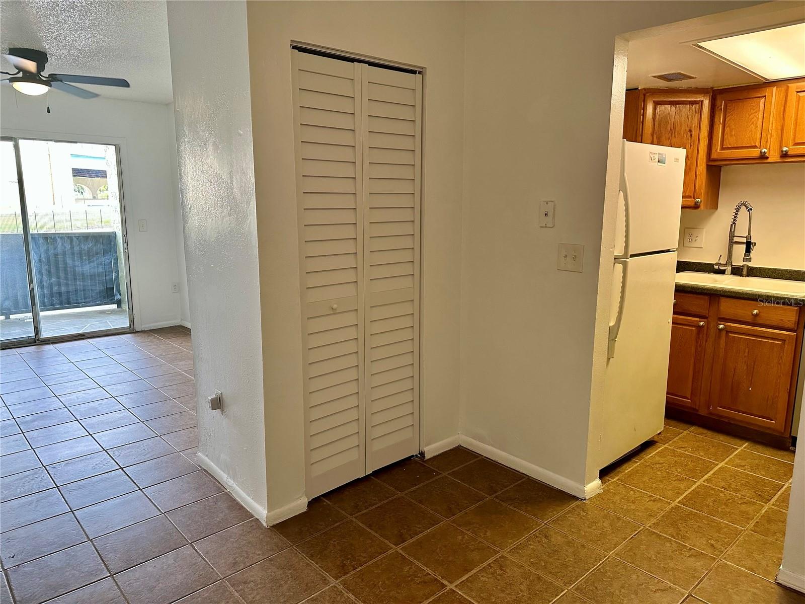 946 LAKE DESTINY RD #E, ALTAMONTE SPRINGS, FL, 32714