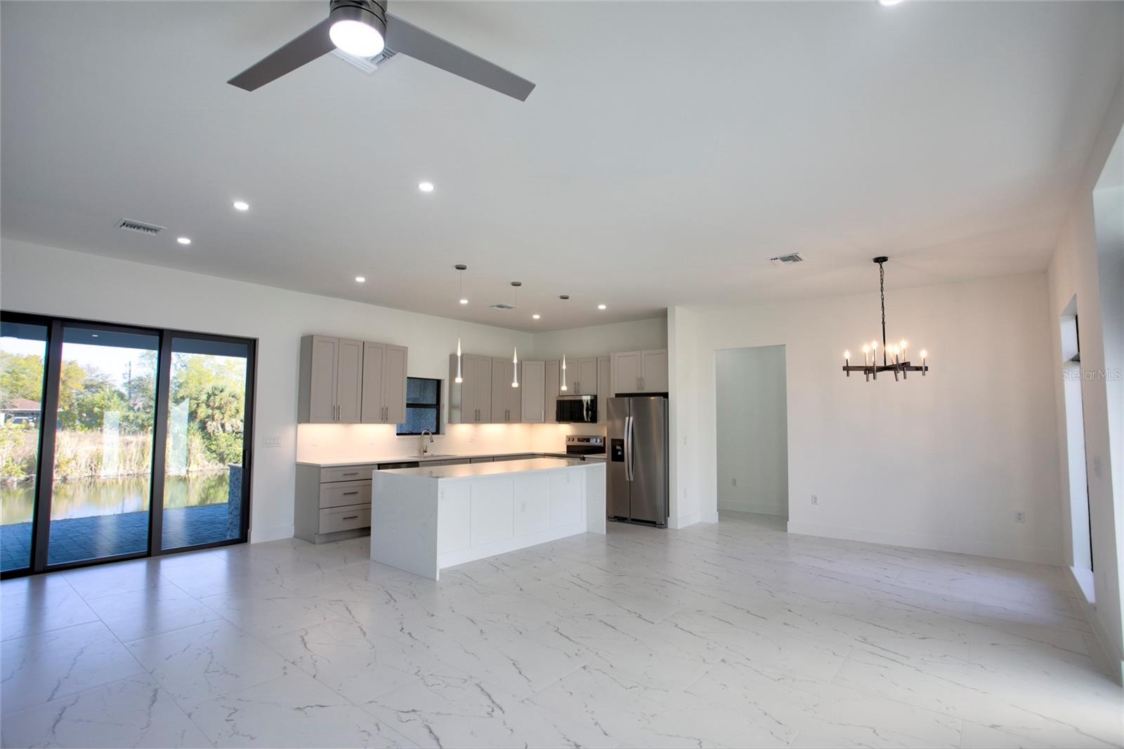 9574 SALT LAKE ST, PORT CHARLOTTE, FL, 33981