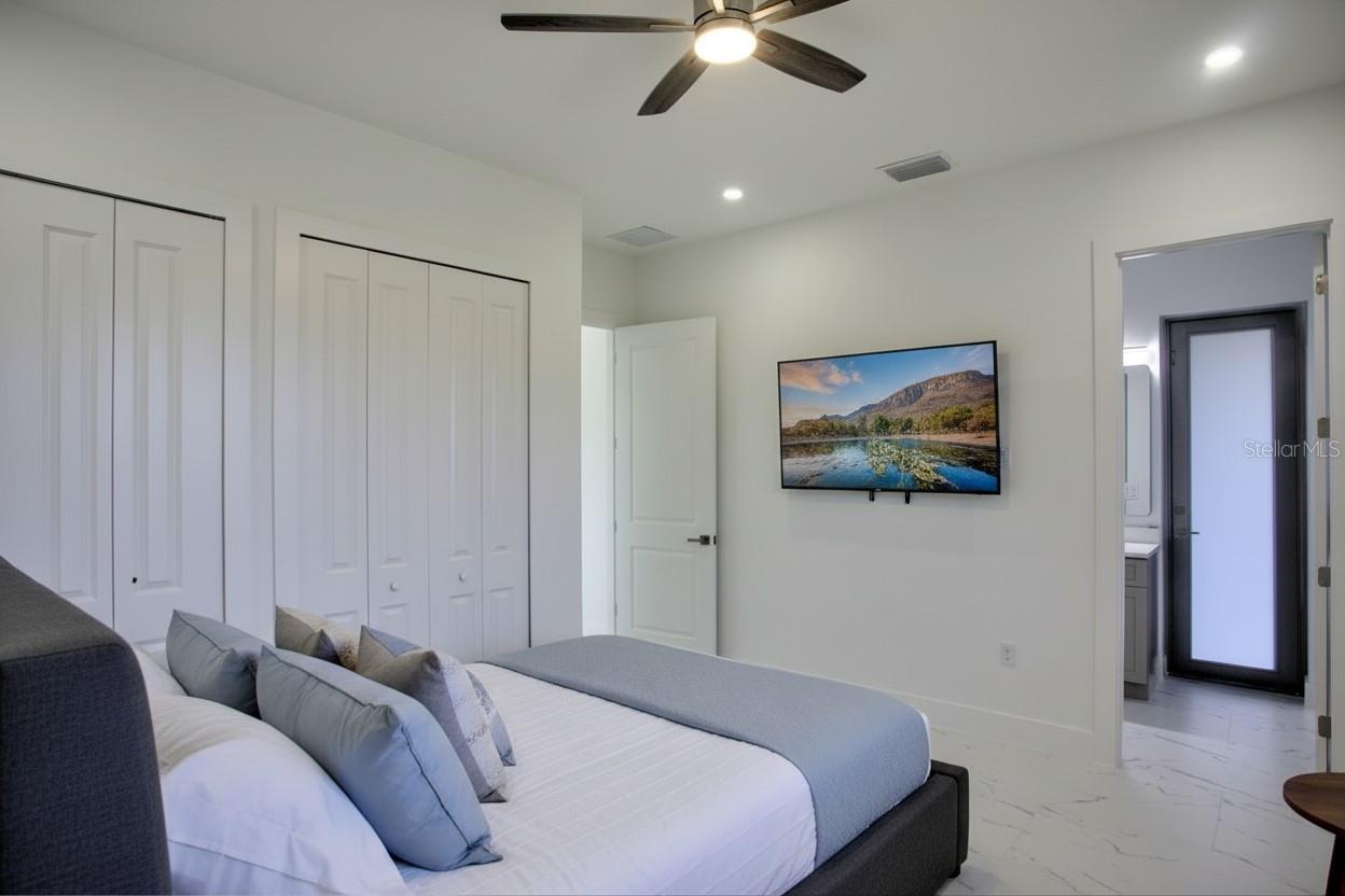 9574 SALT LAKE ST, PORT CHARLOTTE, FL, 33981