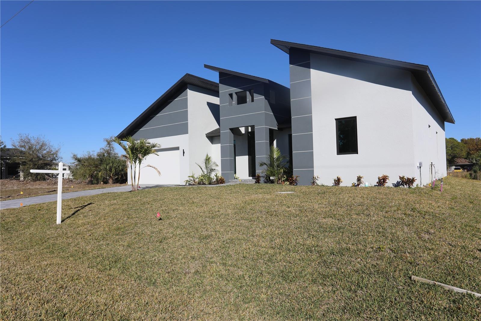 9574 SALT LAKE ST, PORT CHARLOTTE, FL, 33981