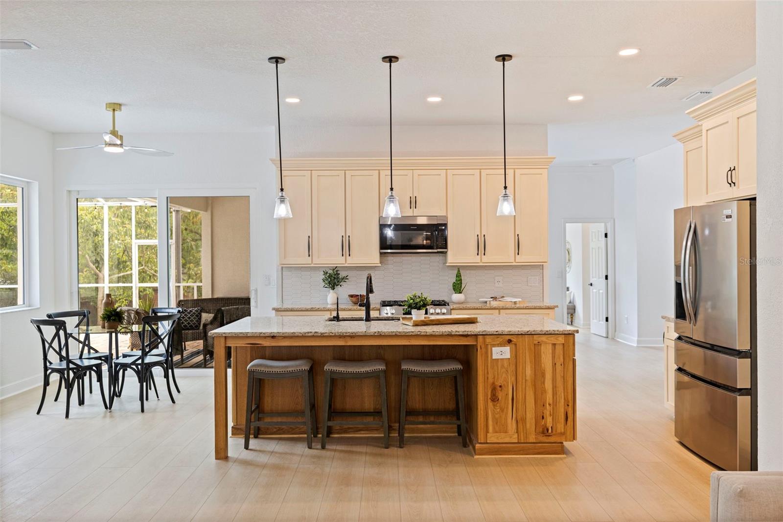 606 TOMOKA DR, PALM HARBOR, FL, 34683