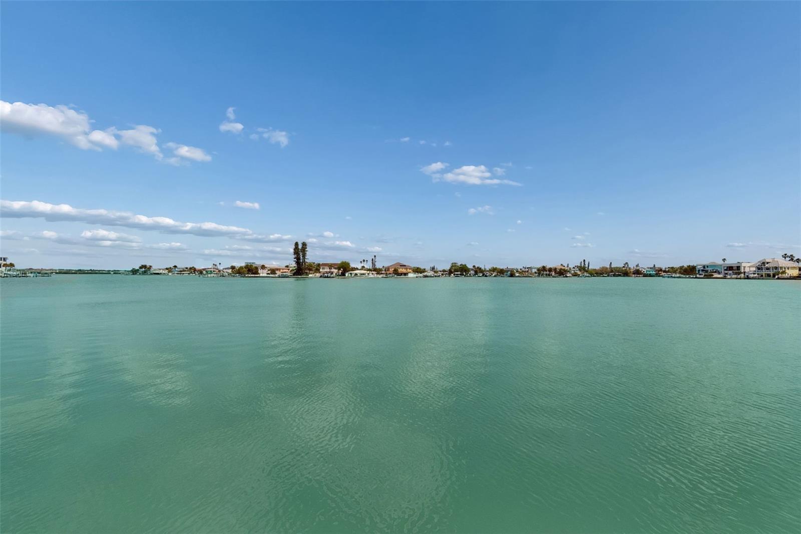 14257 N BAYSHORE DR, MADEIRA BEACH, FL, 33708