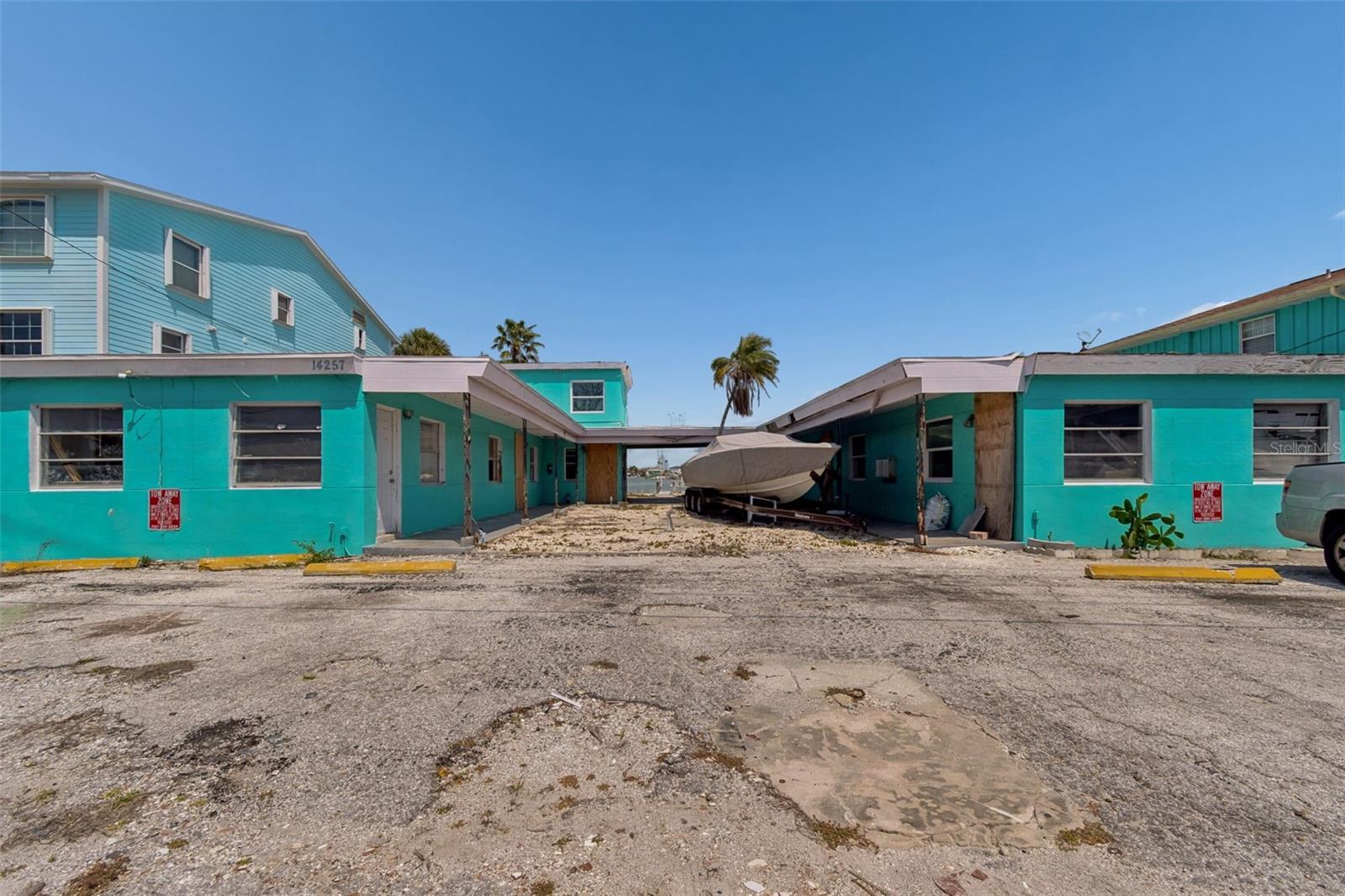 14257 N BAYSHORE DR, MADEIRA BEACH, FL, 33708