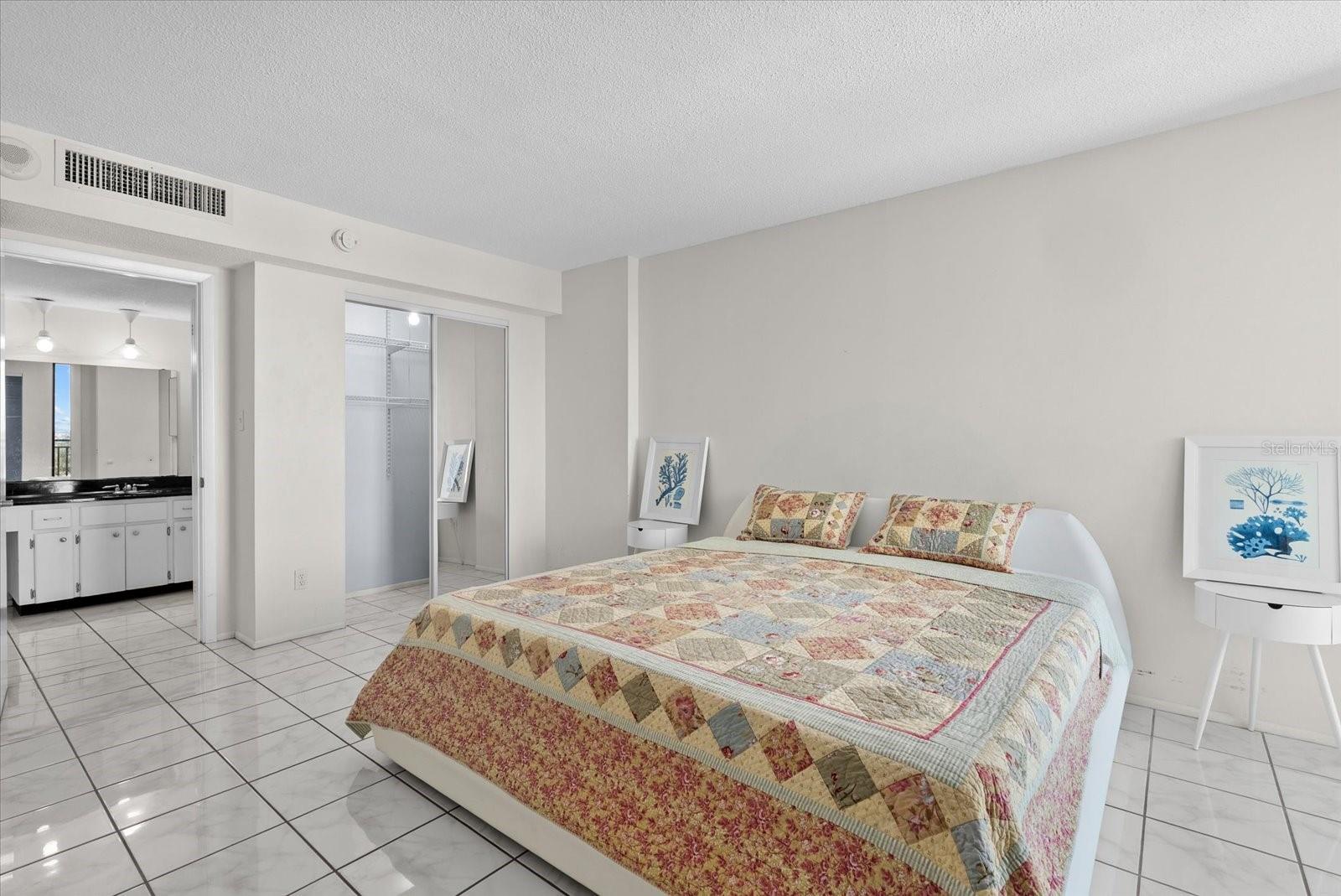 4822 OCEAN BLVD #11E, SARASOTA, FL, 34242