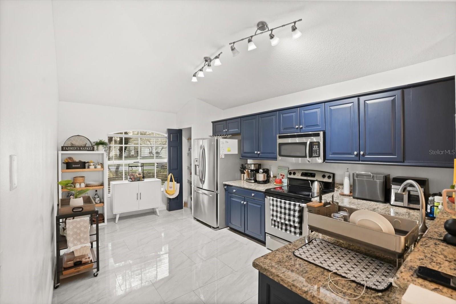 248 LONGHIRST LOOP, OCOEE, FL, 34761