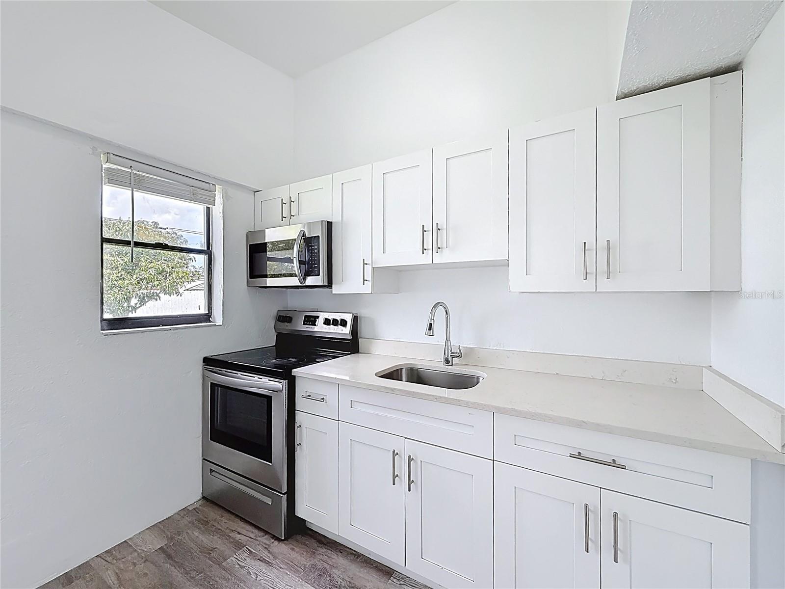 4157 WINCHESTER LN, WEST PALM BEACH, FL, 33406