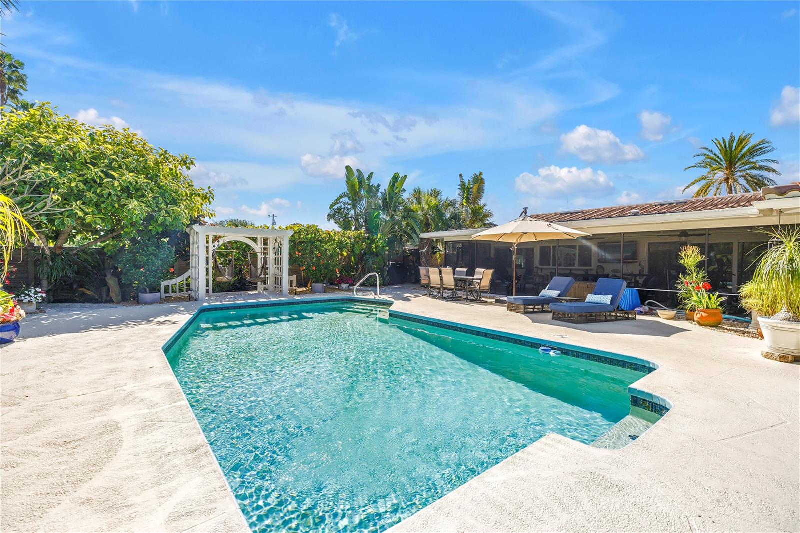 14261 PASSAGE WAY, SEMINOLE, FL, 33776