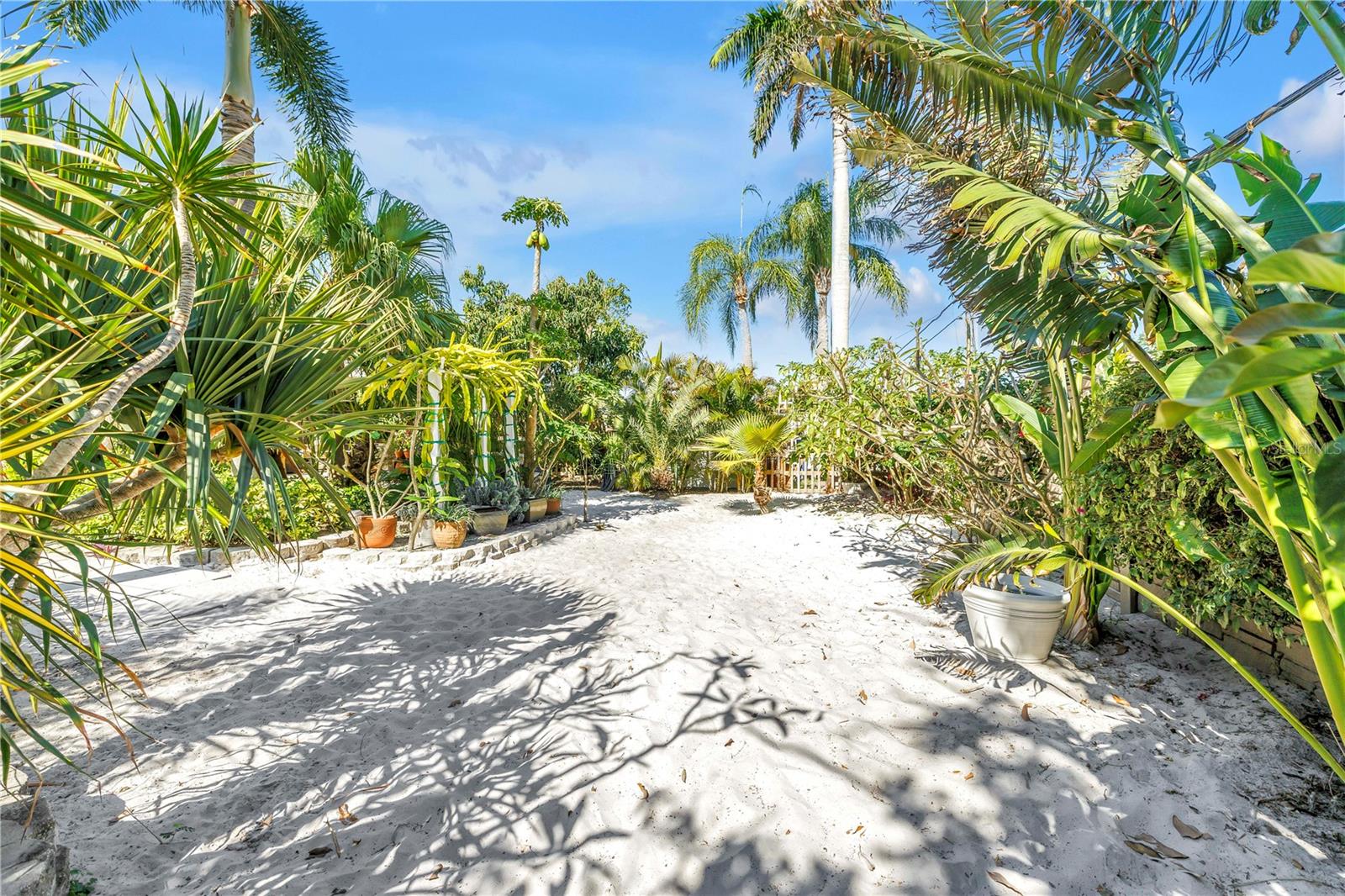 14261 PASSAGE WAY, SEMINOLE, FL, 33776