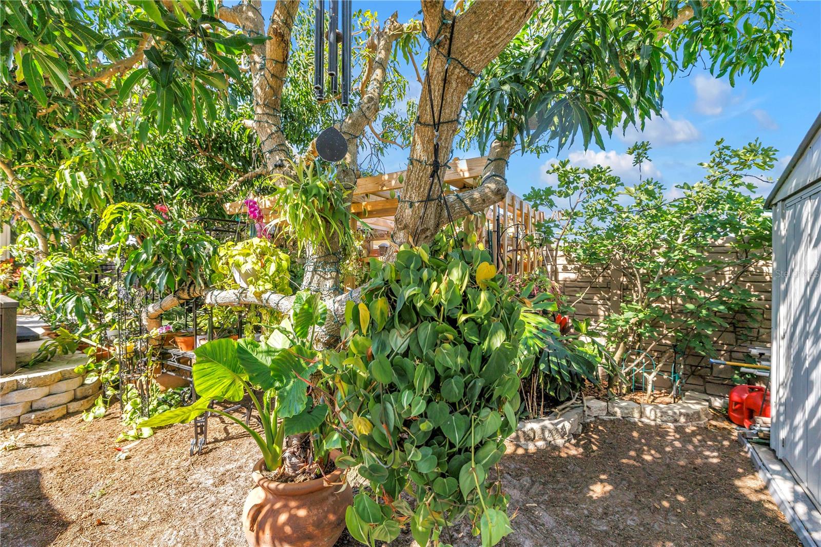 14261 PASSAGE WAY, SEMINOLE, FL, 33776