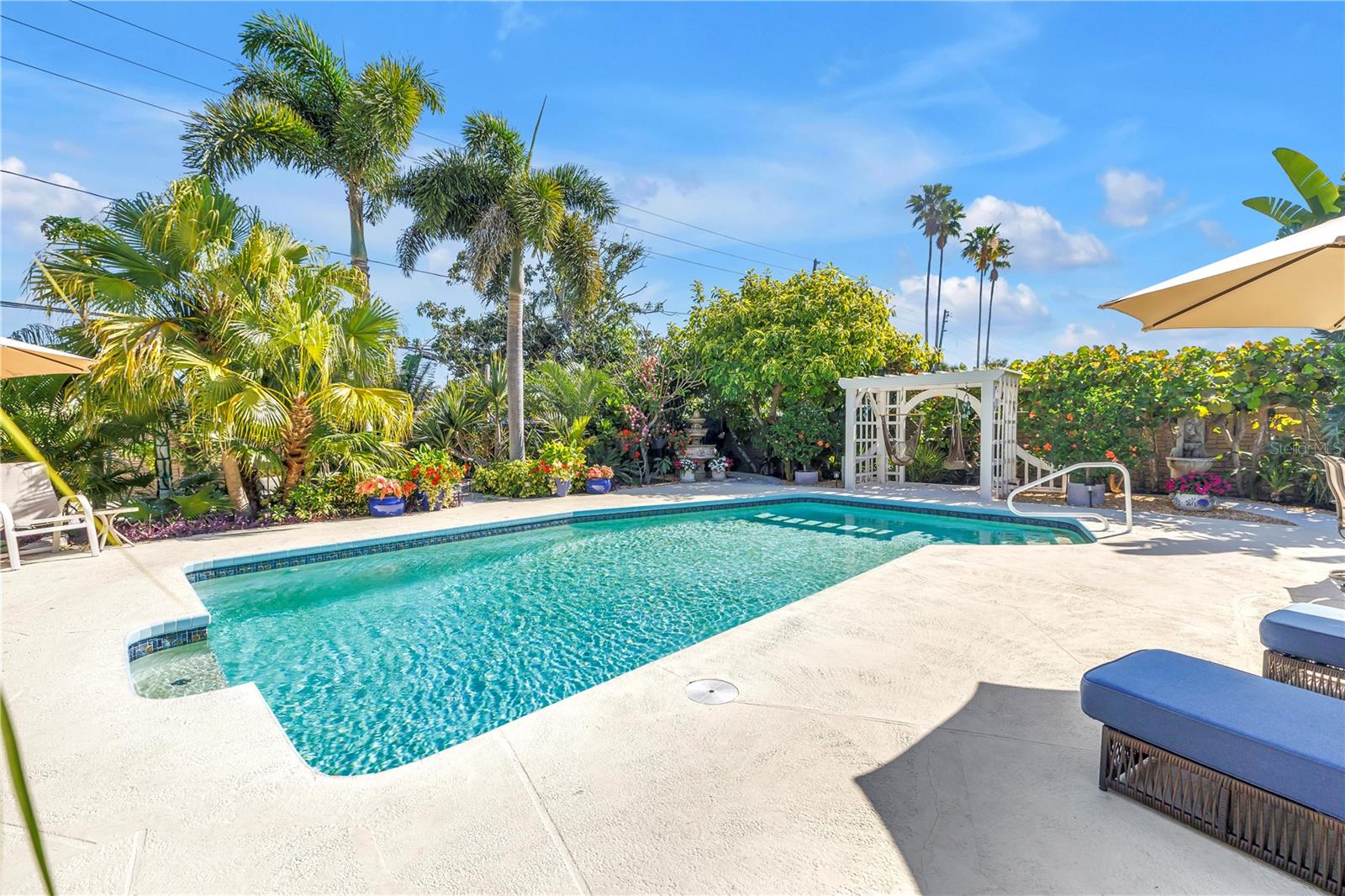 14261 PASSAGE WAY, SEMINOLE, FL, 33776