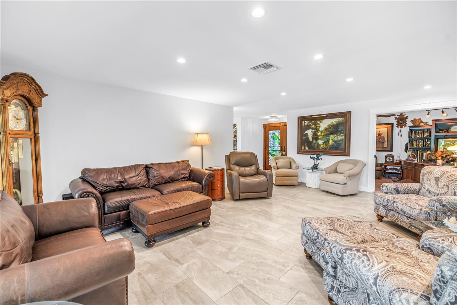 14261 PASSAGE WAY, SEMINOLE, FL, 33776