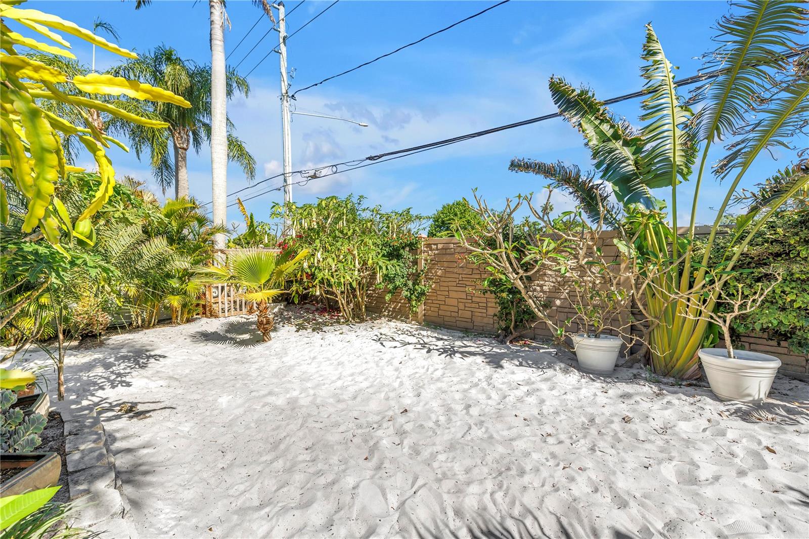 14261 PASSAGE WAY, SEMINOLE, FL, 33776