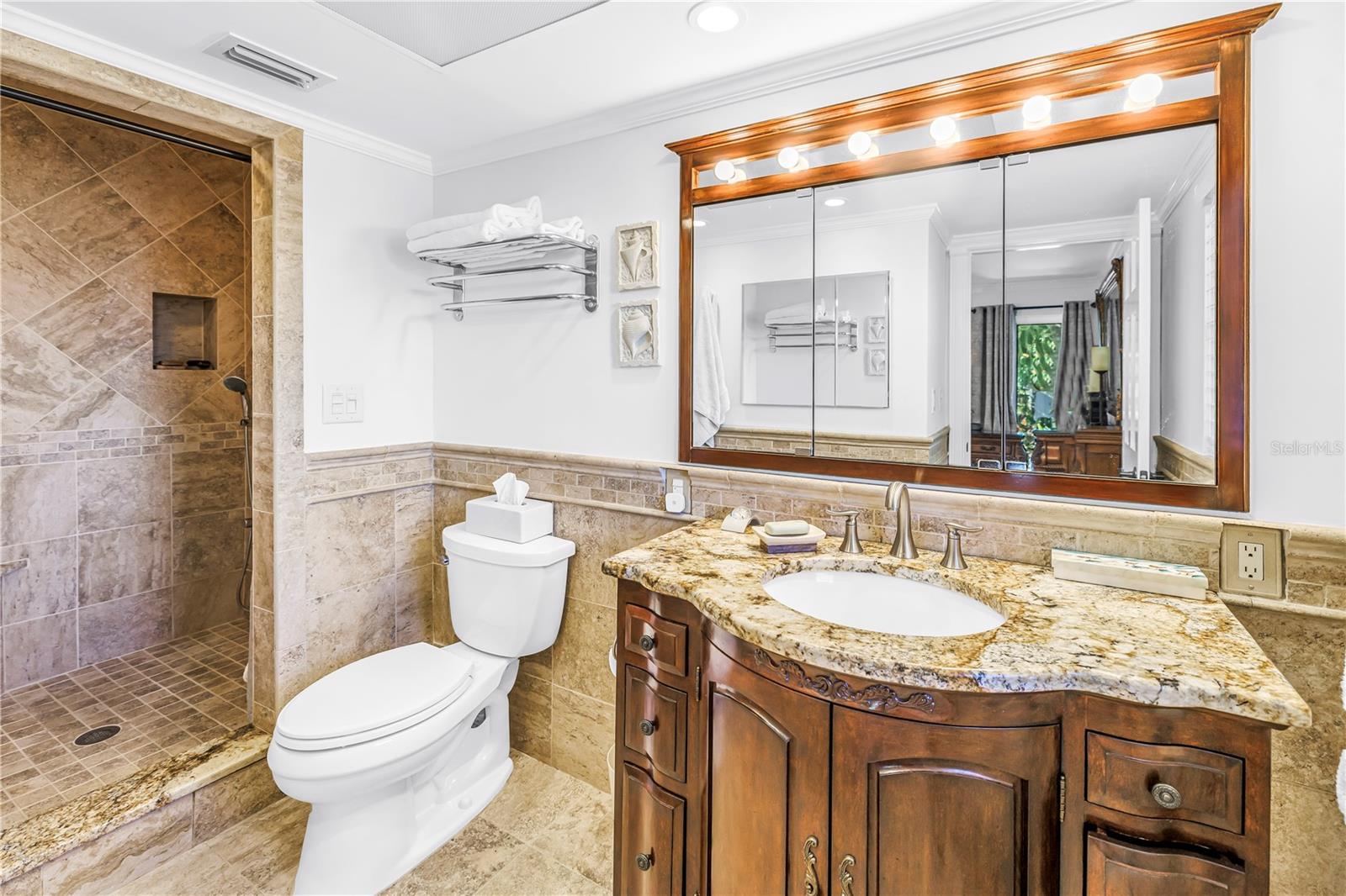 14261 PASSAGE WAY, SEMINOLE, FL, 33776