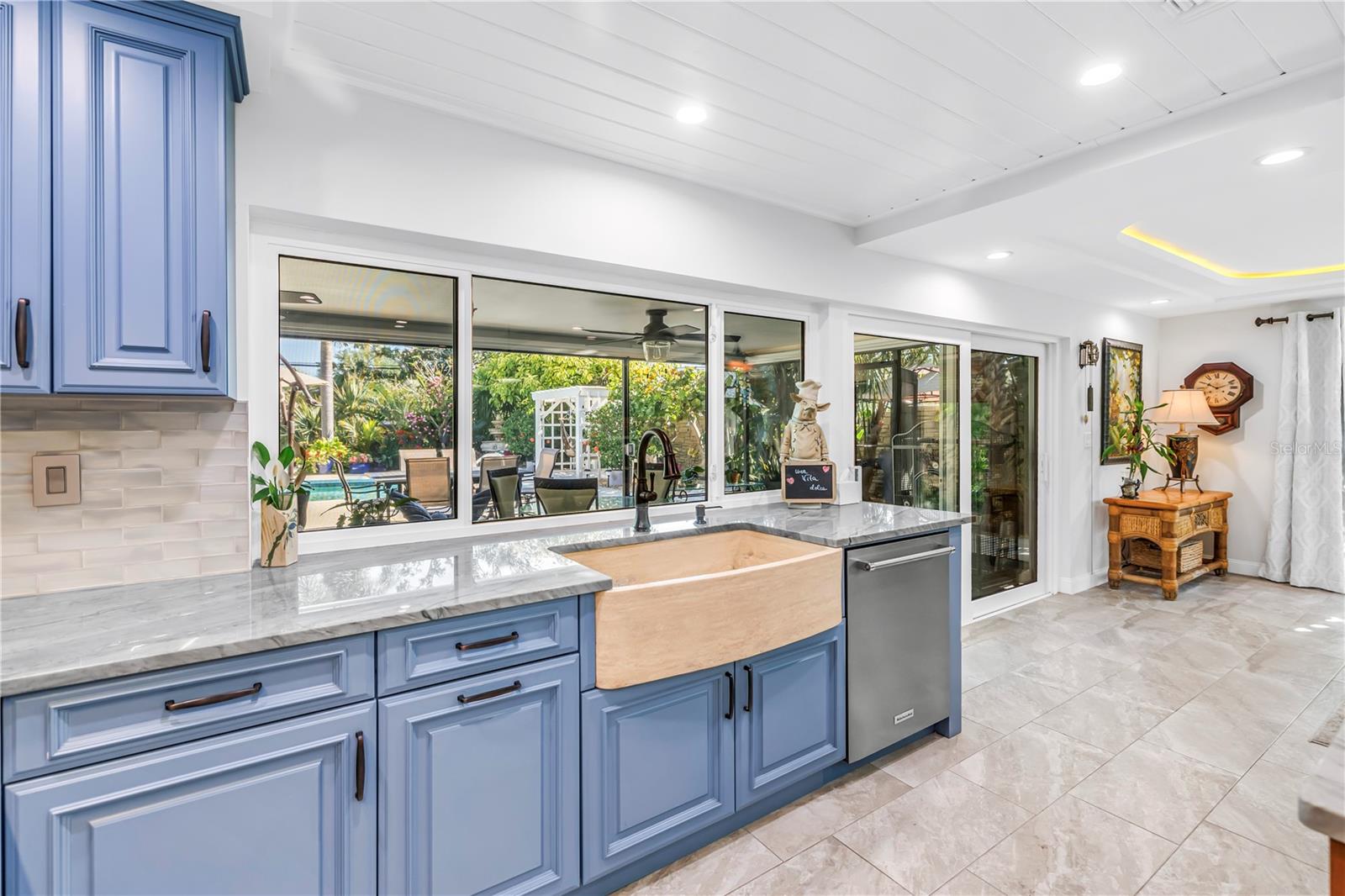 14261 PASSAGE WAY, SEMINOLE, FL, 33776