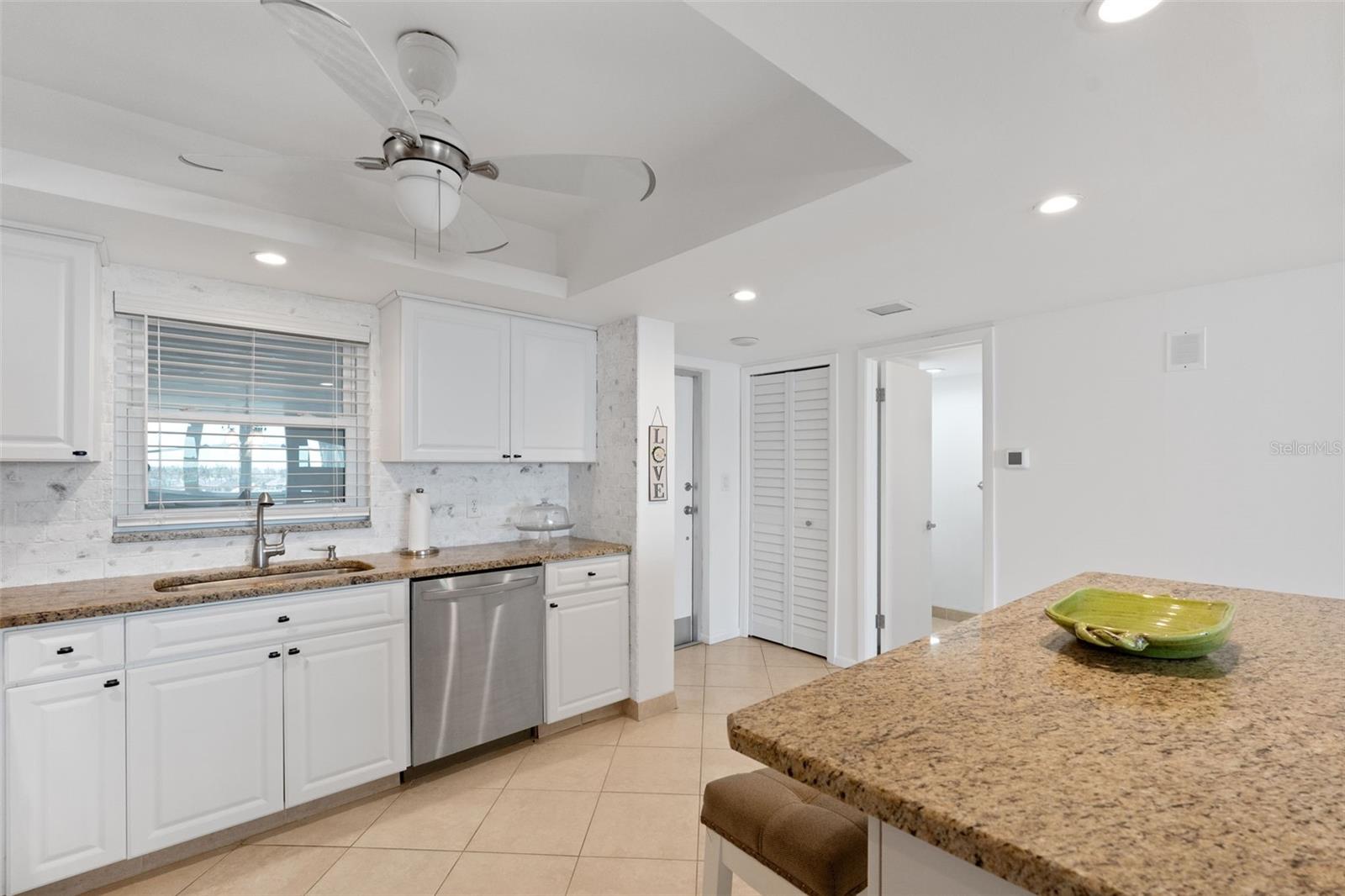 5130 BRITTANY DR S #505, ST PETERSBURG, FL, 33715