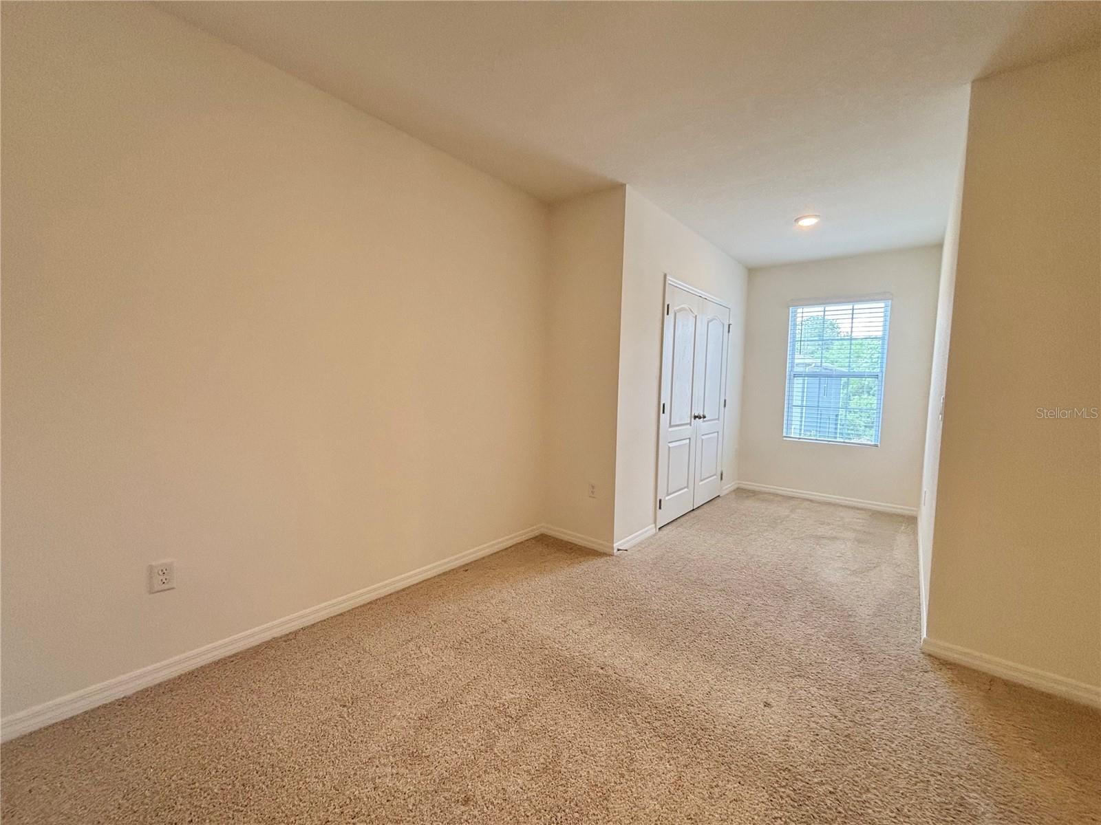 401 FELTRIM RESERVE BLVD, DAVENPORT, FL, 33837