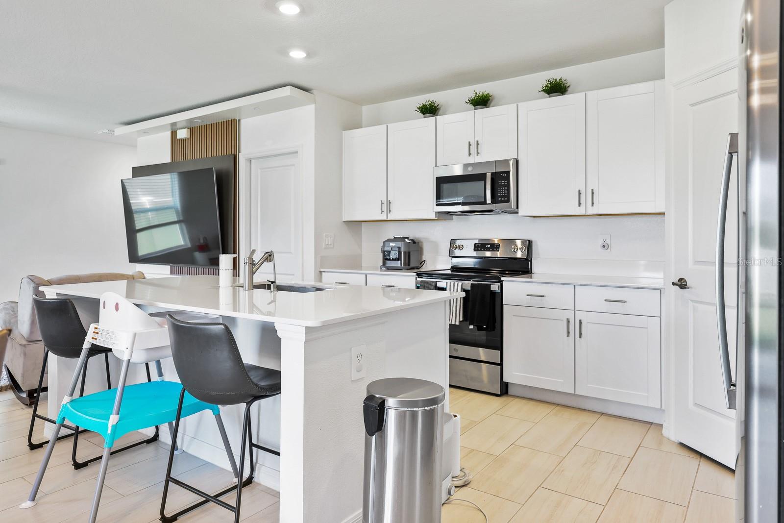 2109 VICTORIOUS FALLS AVE, PLANT CITY, FL, 33565