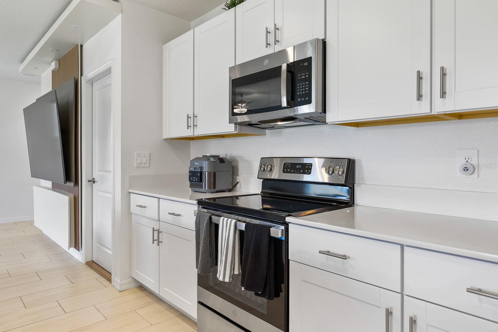 2109 VICTORIOUS FALLS AVE, PLANT CITY, FL, 33565