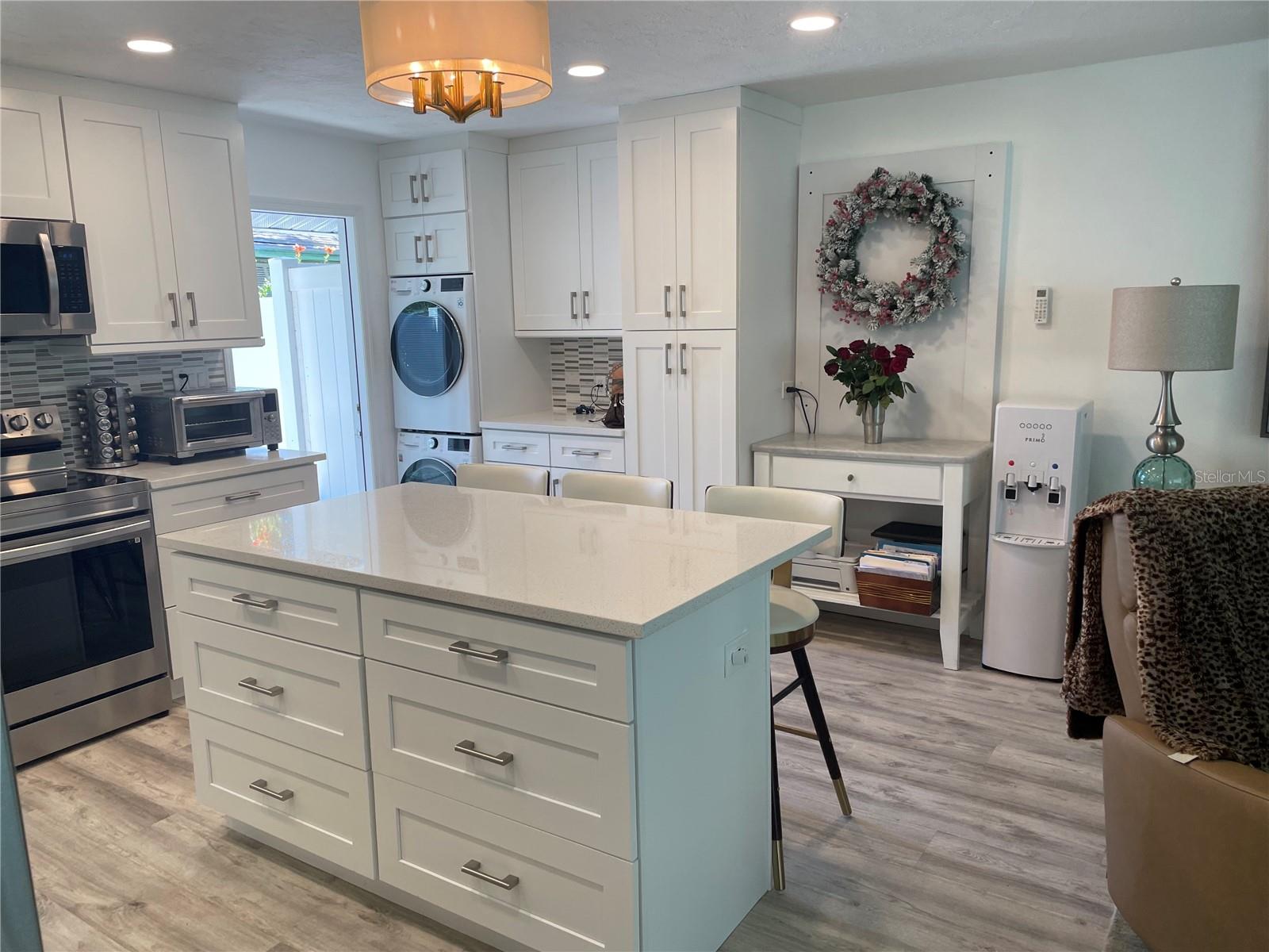 515 1ST AVE E, BRADENTON, FL, 34208