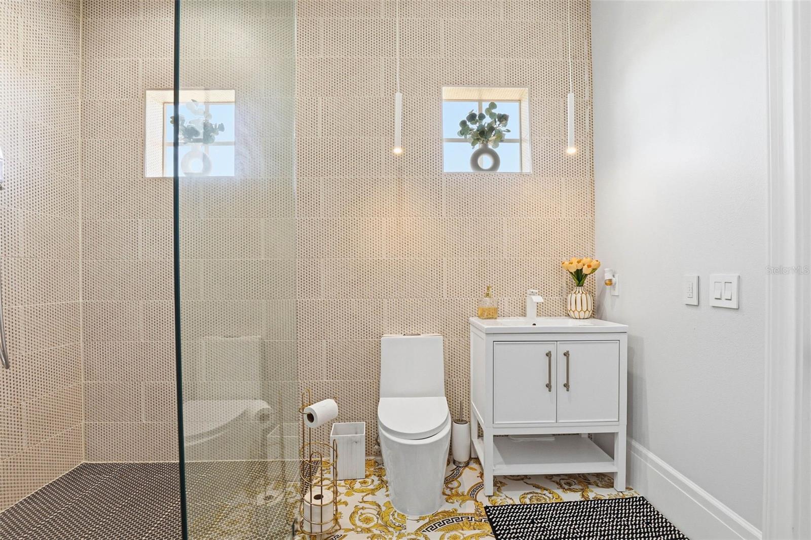 4908 TROYDALE RD, TAMPA, FL, 33615