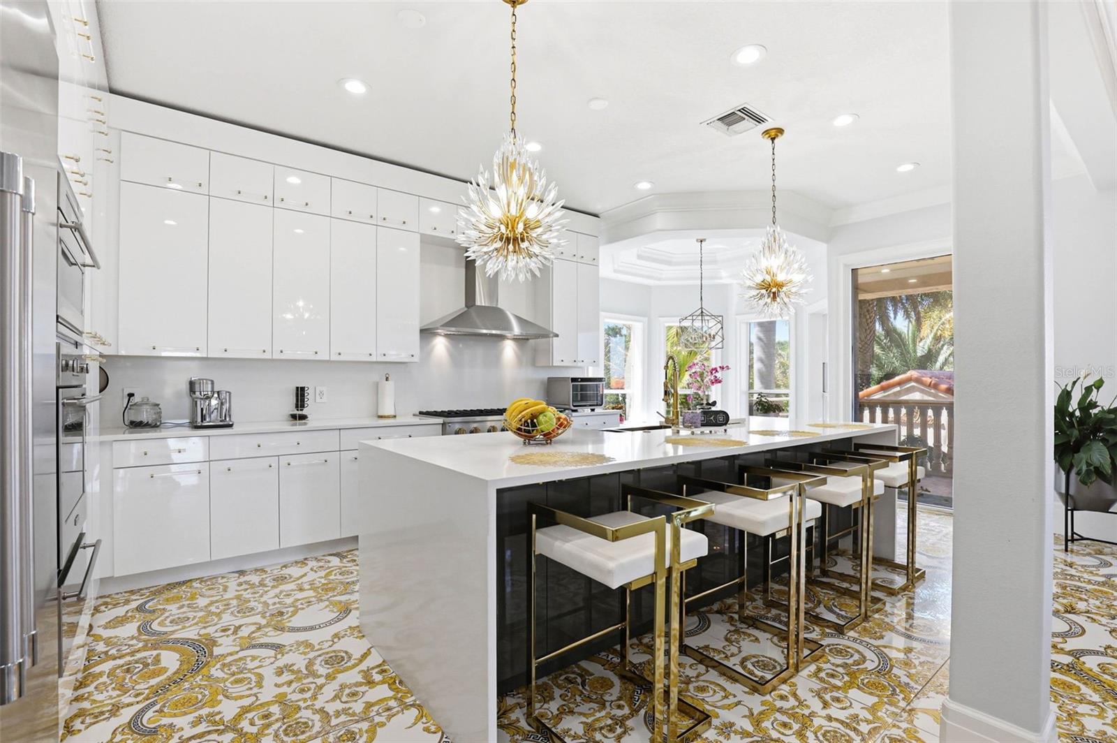 4908 TROYDALE RD, TAMPA, FL, 33615