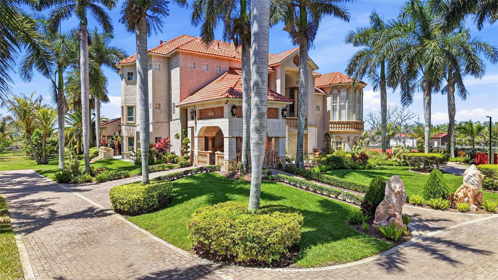 4908 TROYDALE RD, TAMPA, FL, 33615