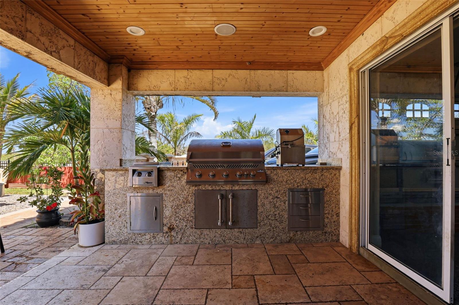 4908 TROYDALE RD, TAMPA, FL, 33615