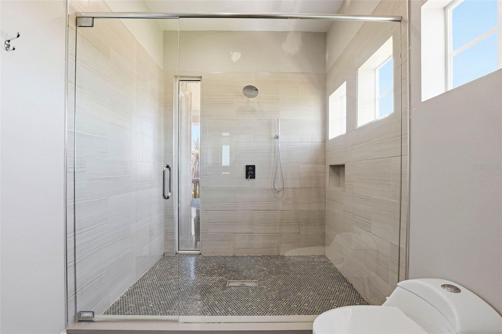 4908 TROYDALE RD, TAMPA, FL, 33615