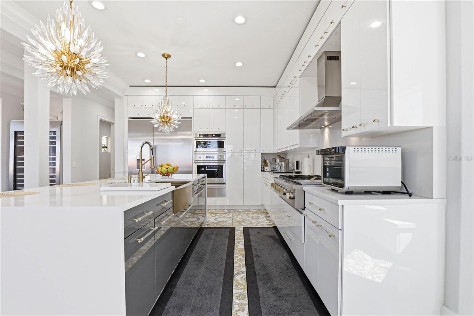 4908 TROYDALE RD, TAMPA, FL, 33615