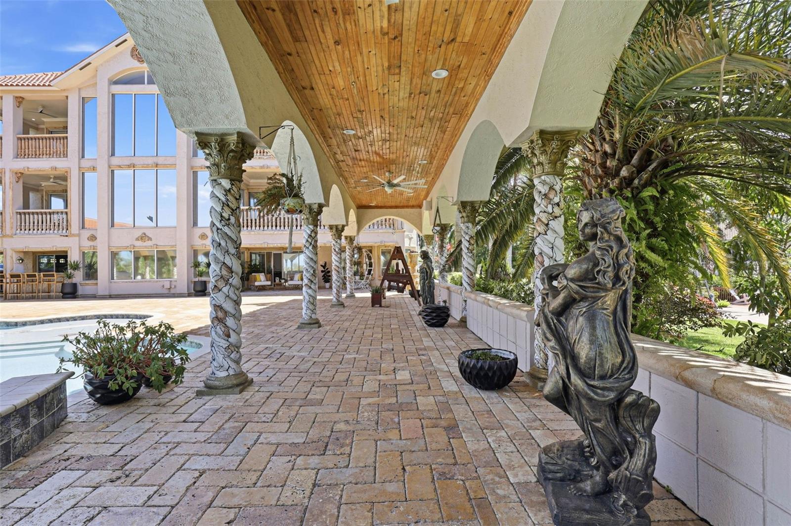 4908 TROYDALE RD, TAMPA, FL, 33615