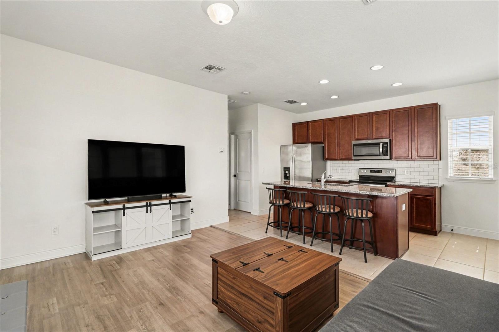 8274 NEMOURS PKWY, ORLANDO, FL, 32827