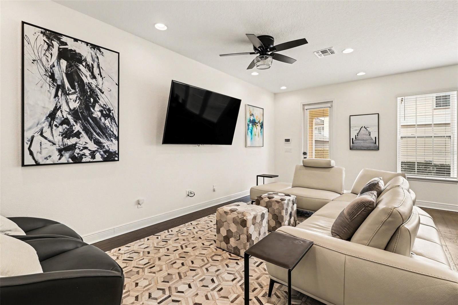 8274 NEMOURS PKWY, ORLANDO, FL, 32827