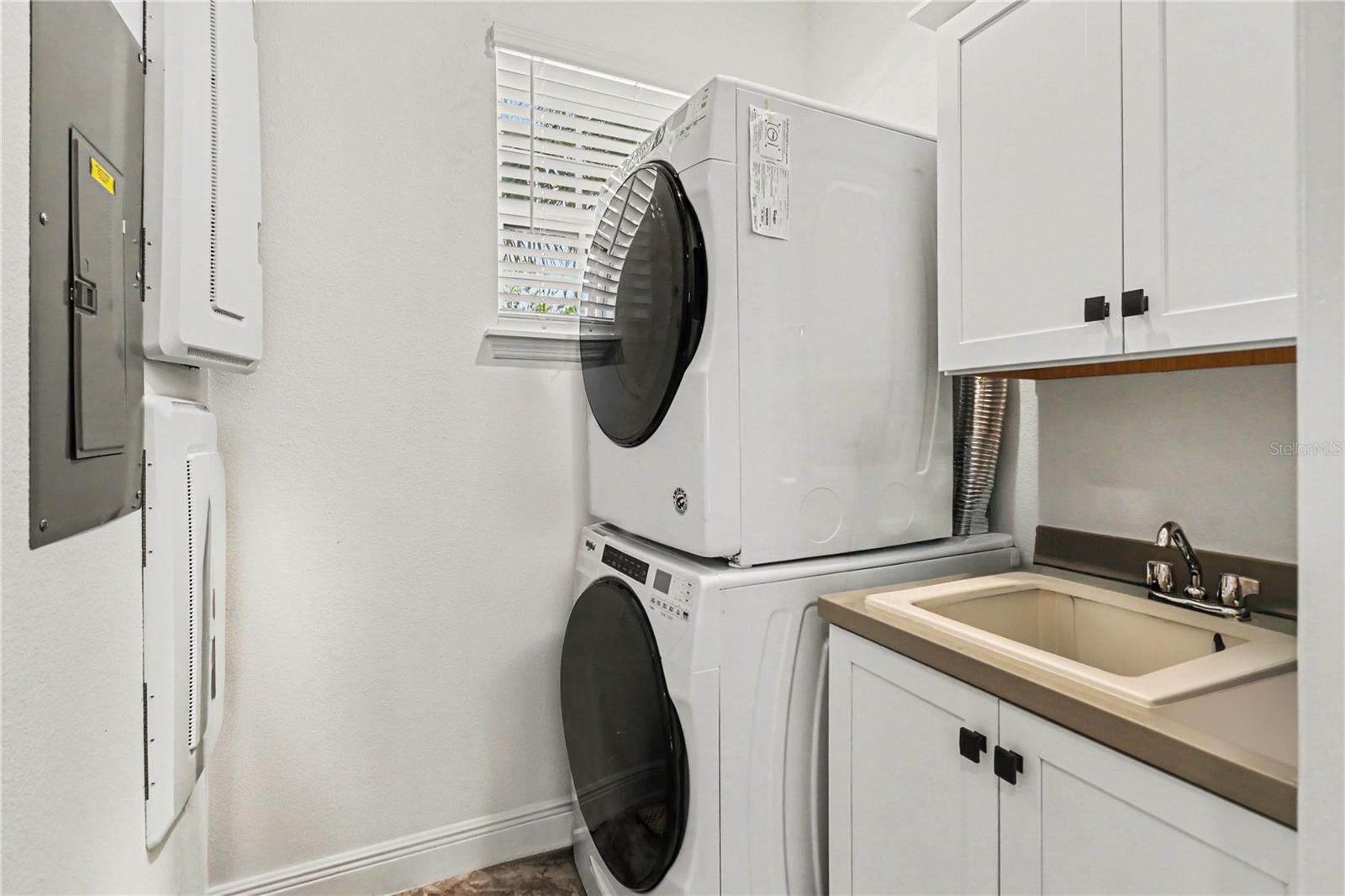 8274 NEMOURS PKWY, ORLANDO, FL, 32827