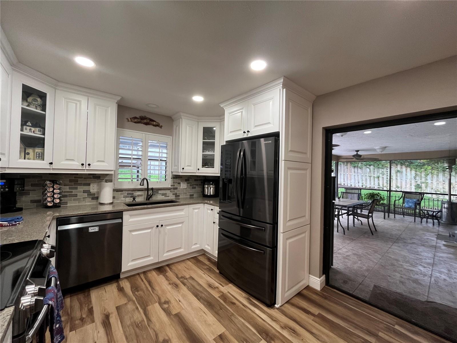 915 ROLLING HILLS DR, PALM HARBOR, FL, 34683