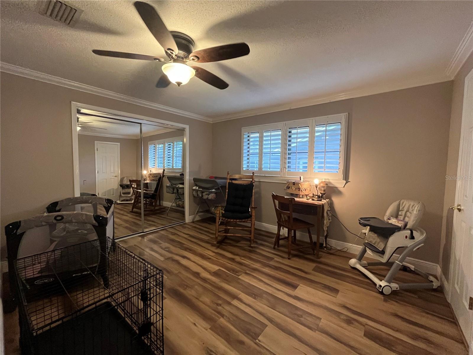 915 ROLLING HILLS DR, PALM HARBOR, FL, 34683